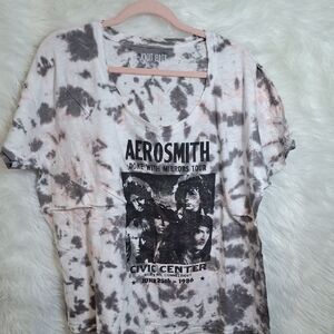 Women's Aerosmith Graphic Tee - Black and White